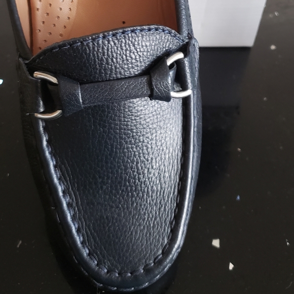 Shoe - Picture 5 of 5